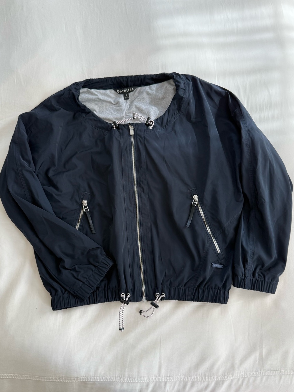 Athleta EUC women’s Navy Windbreaker Jacket size small